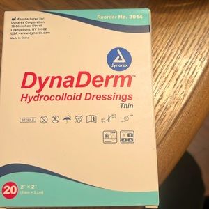 Dynaderm hydrocolloid new pack make me a offer for more packs I have more